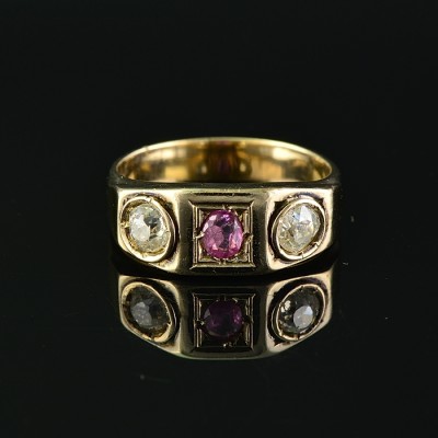 GLORIOUS VICTORIAN NATURAL RUBY & OLD CUT DIAMOND ROSE GOLD TRILOGY RING
