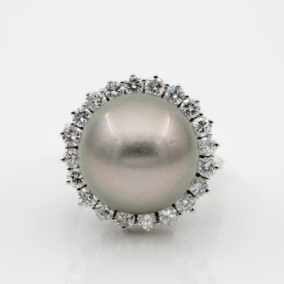Black South Sea Pearl Diamond Large ring
