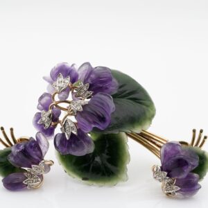 Vienna 1922 Carved Amethyst Nephrite Diamond Bunch Violet Brooch Earrings Suite