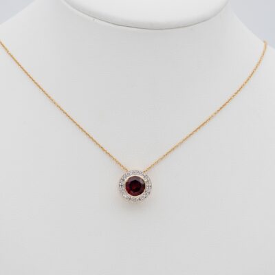 Vintage 1.50 Ct Red Garnet Diamond Target Chain Necklace