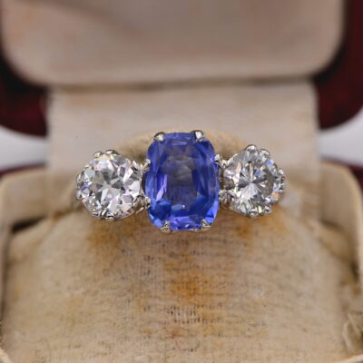 Vintage 2.55 Ct No Heat Ceylon Sapphire 1.30 Ct Diamond Trilogy Platinum ring