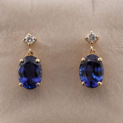 Violet Blue Colour 7.50 Ct  Tanzanite Diamond Earrings 18 KT Gold