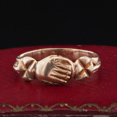 Antique Georgian Fede Clasped Hands  18 KT ring