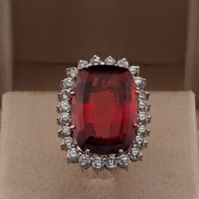 Vintage 25.00 Ct Red Rubellite Untreated 1.80 Ct Diamond Striking Ring